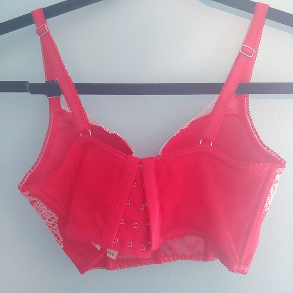 Victoria's secret bustier - Picture 2 of 3